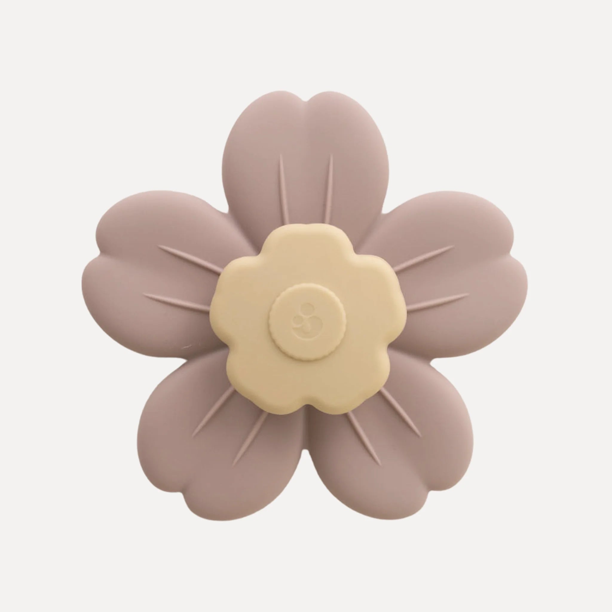 Flower Spinner van Mom Glowth in lila met crème middelpunt en zuignap – sensorisch speelgoed van food-grade siliconen, BPA-vrij, vanaf 6 maanden